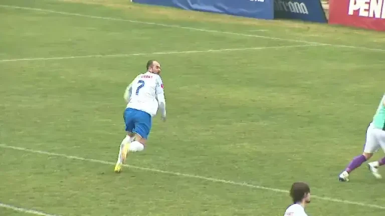 Decizie radicală luată de Denis Alibec, după ce a fost acuzat că a fost „cumpărat” de Gigi Becali