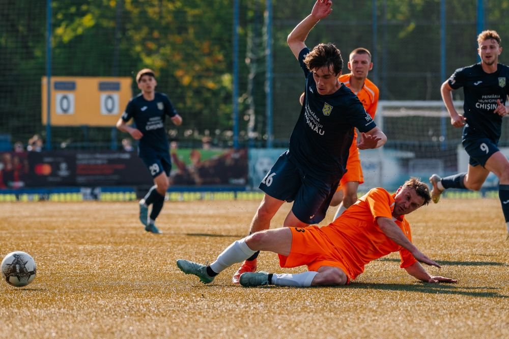 Fostul antrenor de la Astra Giurgiu, campion alături de 6 fotbaliști trecuți prin România! Unul dintre ei a jucat la FCSB_6