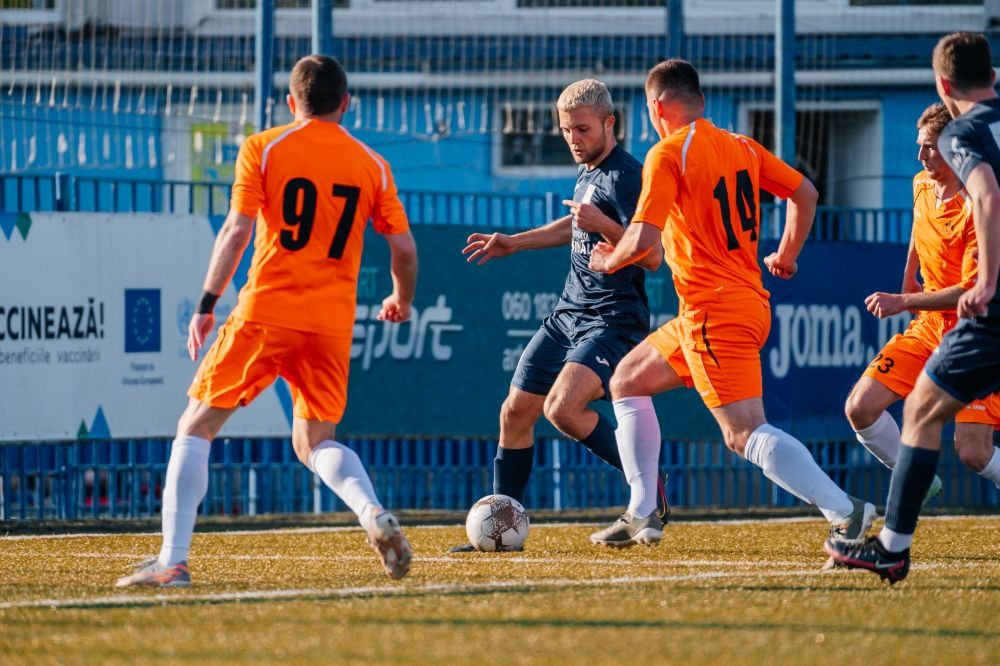 Fostul antrenor de la Astra Giurgiu, campion alături de 6 fotbaliști trecuți prin România! Unul dintre ei a jucat la FCSB_7