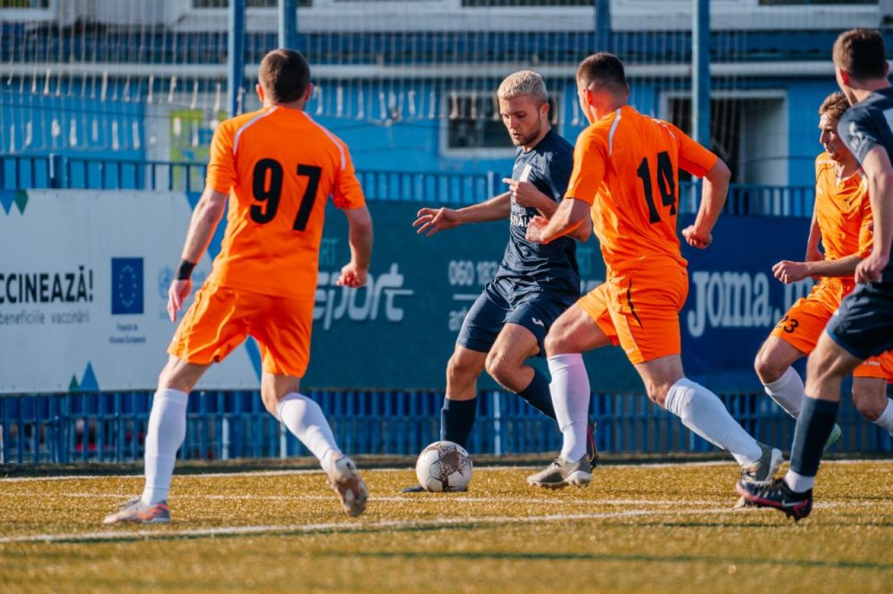 Fostul antrenor de la Astra Giurgiu, campion alături de 6 fotbaliști trecuți prin România! Unul dintre ei a jucat la FCSB_7