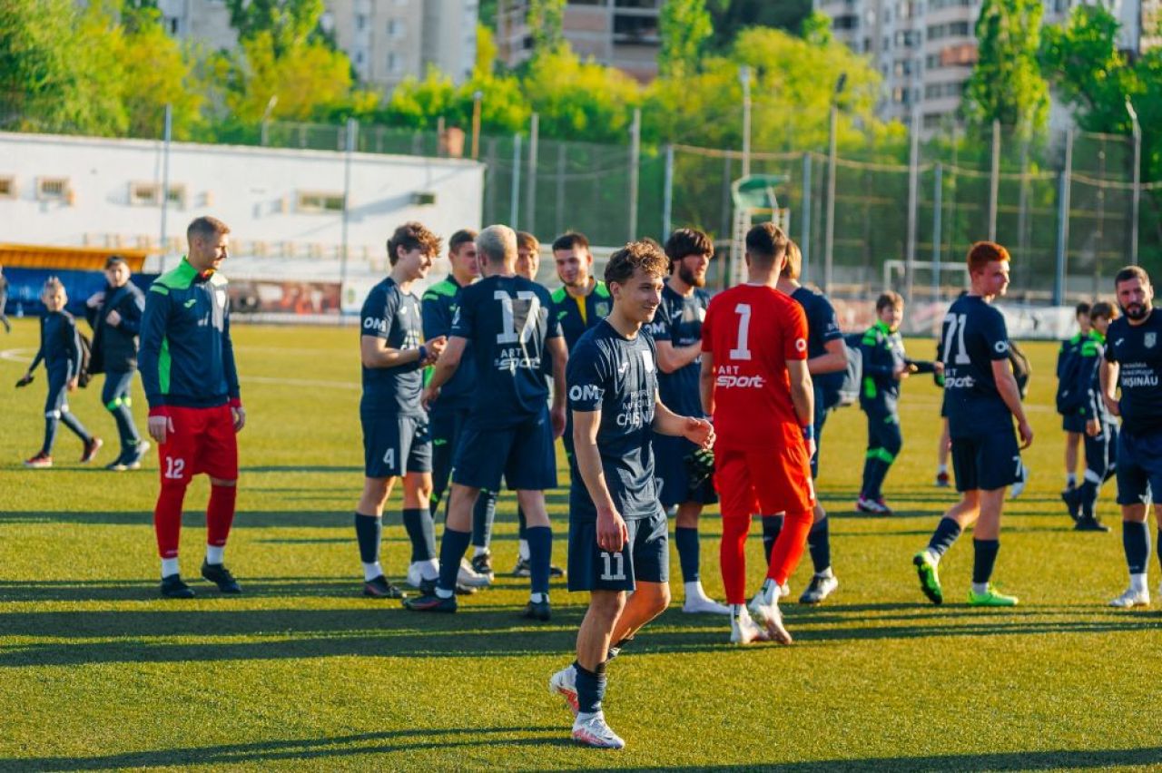 Fostul antrenor de la Astra Giurgiu, campion alături de 6 fotbaliști trecuți prin România! Unul dintre ei a jucat la FCSB_12