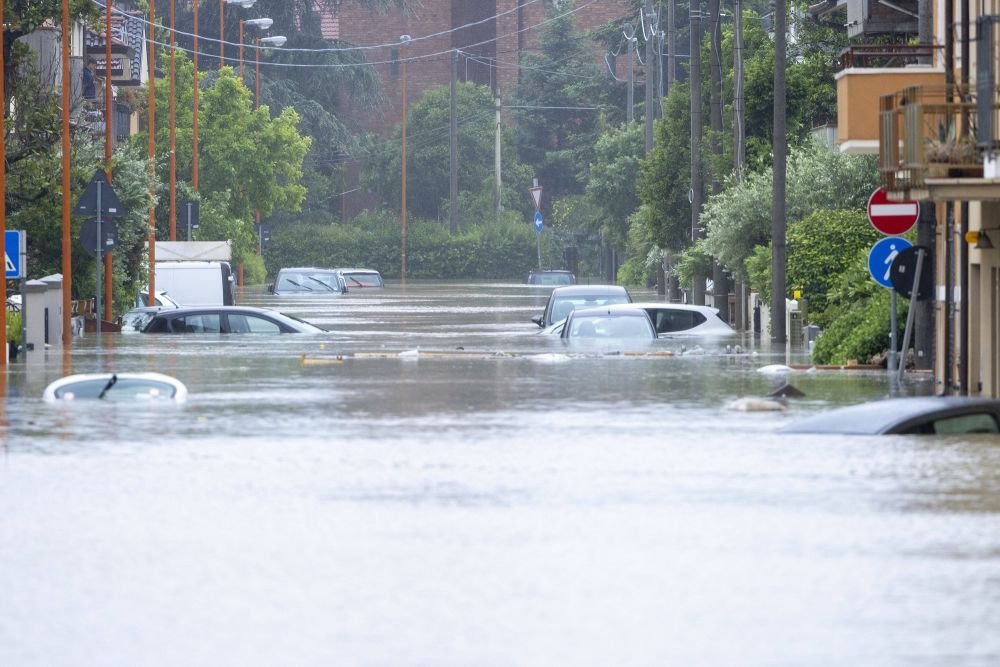 Decizie radicală luată de organizatorii circuitului de la Imola! Cursa din acest weekend, anulată din cauza inundațiilor_7