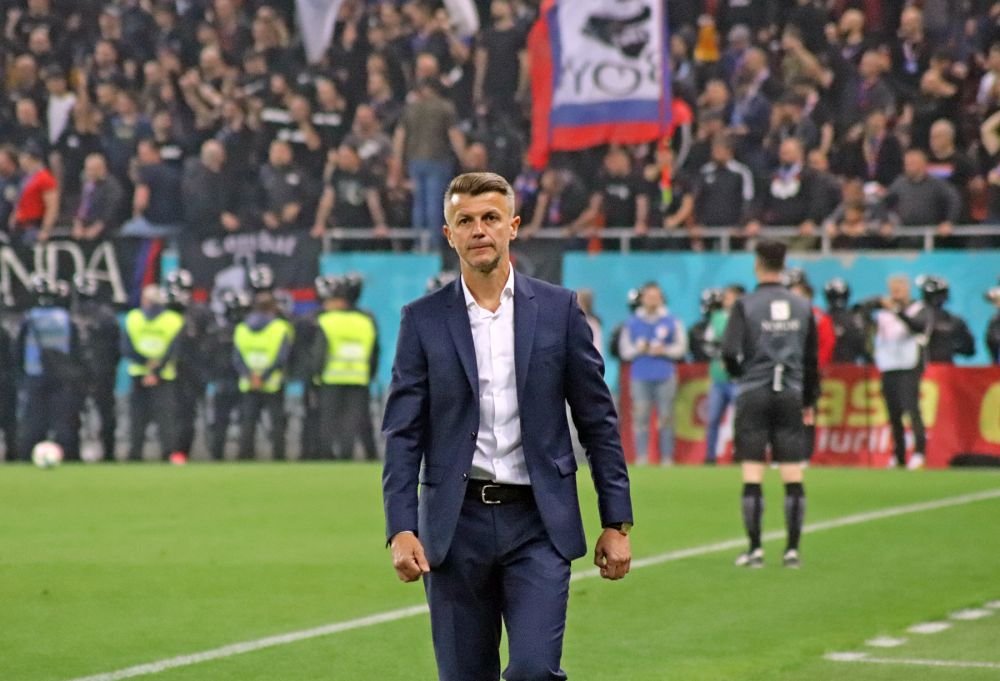 „Domnul Burcă uită repede!” Ilie Năstase le aduce aminte dinamoviștilor că s-a schimbat clasamentul ca să nu retrogradeze_47