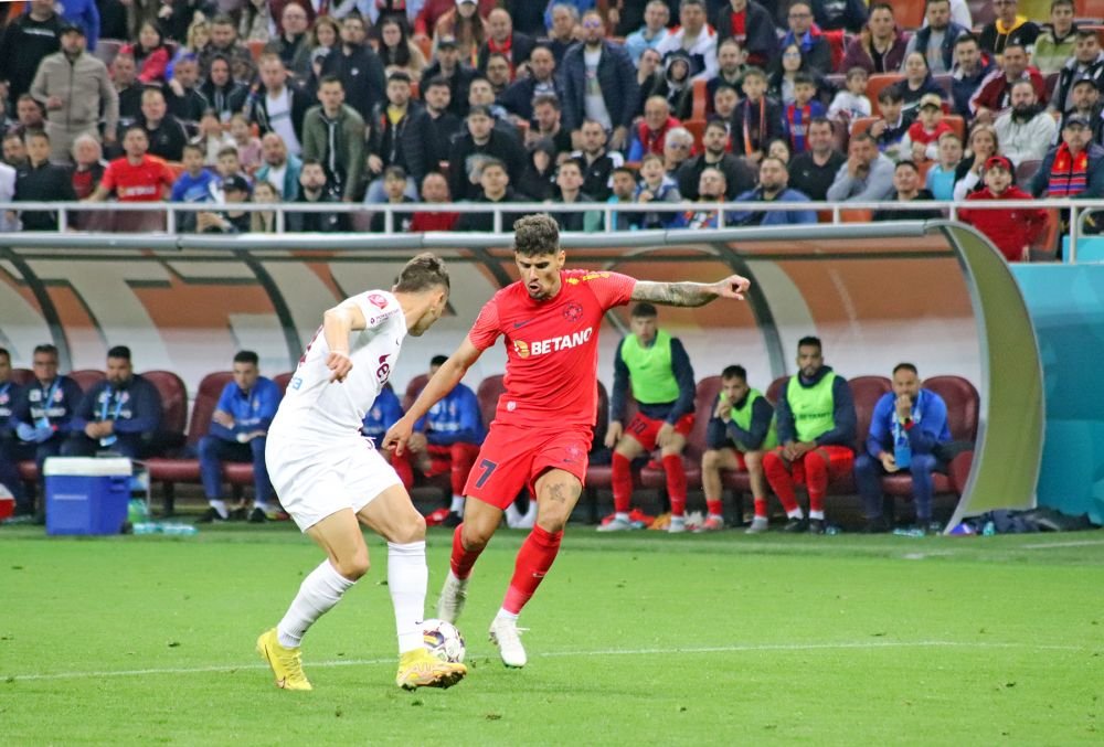 Florinel Coman are o sosie chiar la FCSB! Cine e fotbalistul care îi seamănă perfect vedetei lui Gigi Becali_23