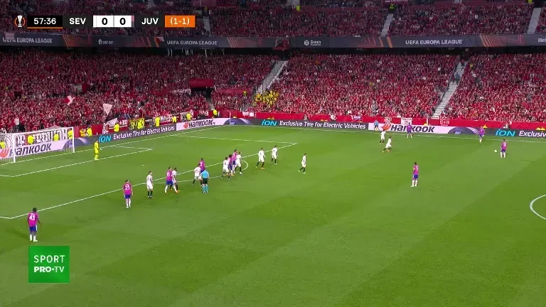 Sevilla - Juventus: ocazie Bremer