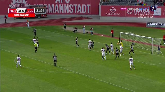 De unde a venit asta? Raul Opruț a marcat un supergol în FC Hermannstadt - 'U' Cluj_8