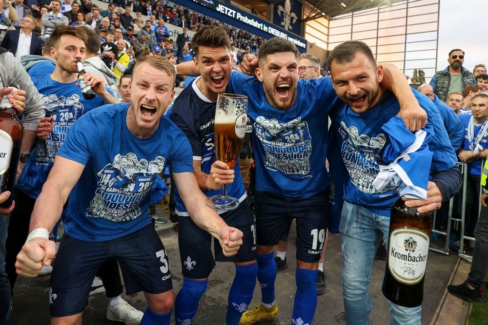 Prima echipă care a promovat matematic în Bundesliga! Revenire după șase ani_2