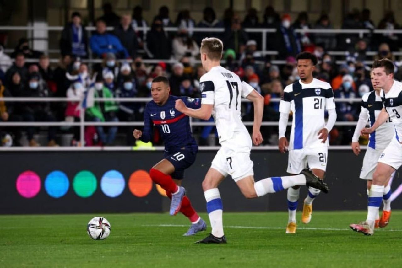 Imposibil de adus?! Salariul uriaș pe care îl cere jucătorul dorit de FCSB_3