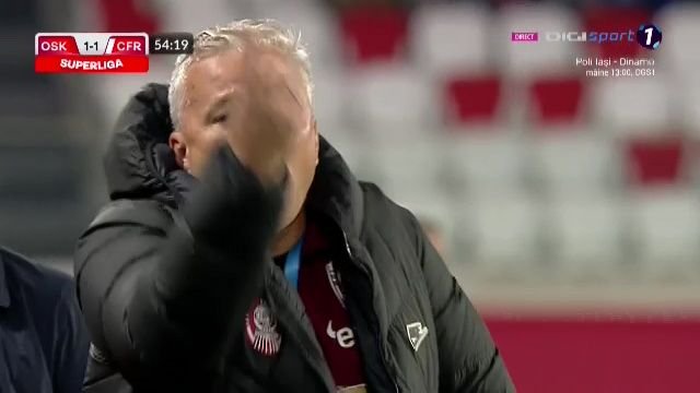 Înjurături și nervi! Dan Petrescu a explodat după ce VAR-ul i-a anulat încă un gol_7