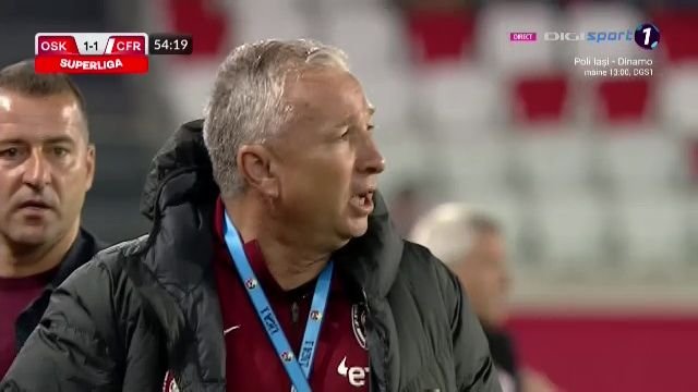 Înjurături și nervi! Dan Petrescu a explodat după ce VAR-ul i-a anulat încă un gol_15