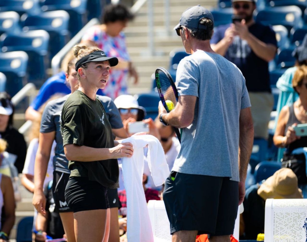 Darren Cahill reacționează după ultimele acuzații de dopaj ale Simonei Halep: „Îmi susțin fiecare cuvânt!”_7