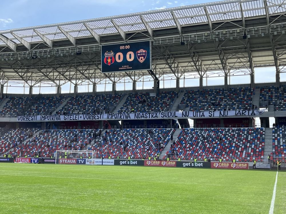 Fanii lui CSA Steaua au întors armele împotriva lui Florin Talpan! Mesajele Peluzei Sud + tribunele goale de pe Ghencea _2
