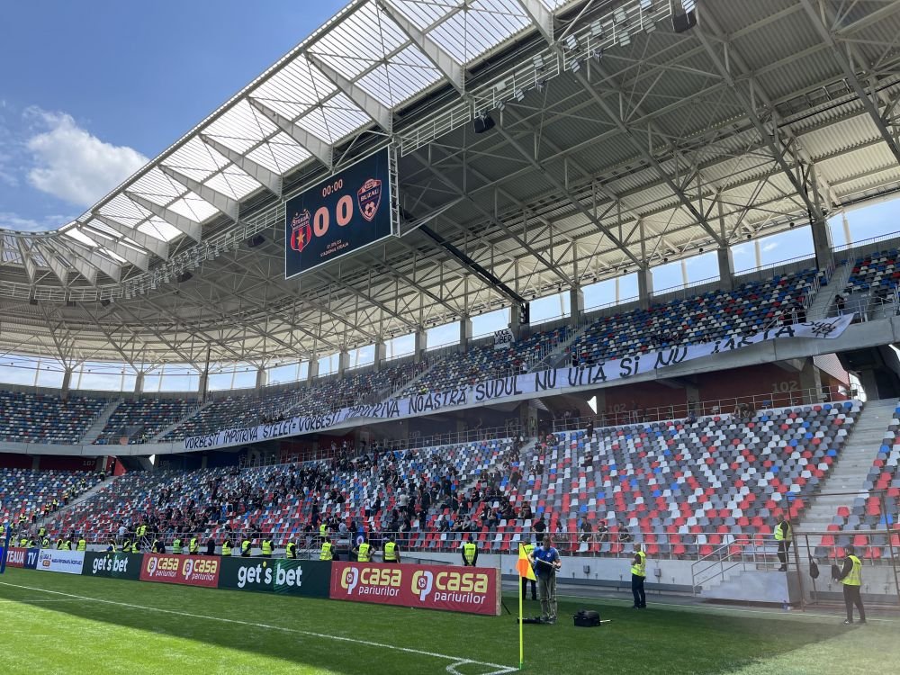 Fanii lui CSA Steaua au întors armele împotriva lui Florin Talpan! Mesajele Peluzei Sud + tribunele goale de pe Ghencea _7