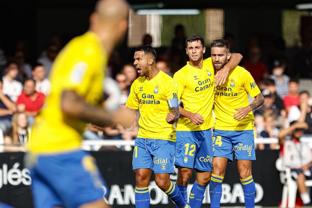 „Dezastru desăvârșit!” Fosta sfert-finalistă de UCL e oficial în liga a treia + promovarea se decide în etapa a 42-a_2