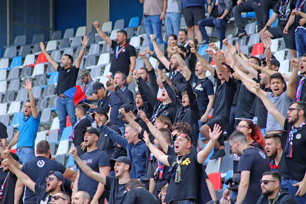 Fanii lui CSA Steaua au întors armele împotriva lui Florin Talpan! Mesajele Peluzei Sud + tribunele goale de pe Ghencea _21