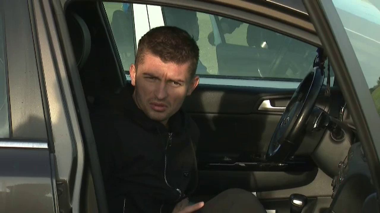 Surpriză! A venit din Abu Dhabi să-și susțină fosta echipă. Farul - FCSB e LIVE TEXT de la 21:00_11