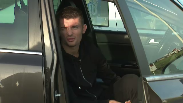 Surpriză! A venit din Abu Dhabi să-și susțină fosta echipă. Farul - FCSB e LIVE TEXT de la 21:00_16