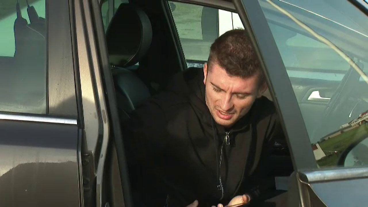 Surpriză! A venit din Abu Dhabi să-și susțină fosta echipă. Farul - FCSB e LIVE TEXT de la 21:00_25