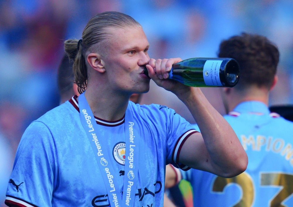 Manchester City a sărbătorit titlul de campioană în Premier League cu o victorie cu Chelsea!_2