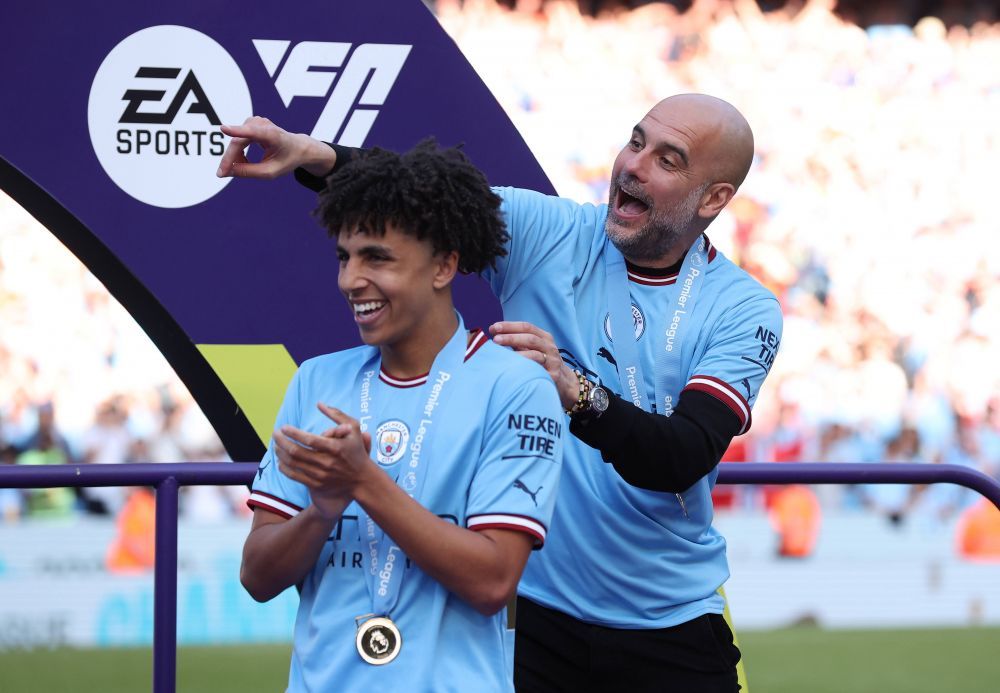 Manchester City a sărbătorit titlul de campioană în Premier League cu o victorie cu Chelsea!_12