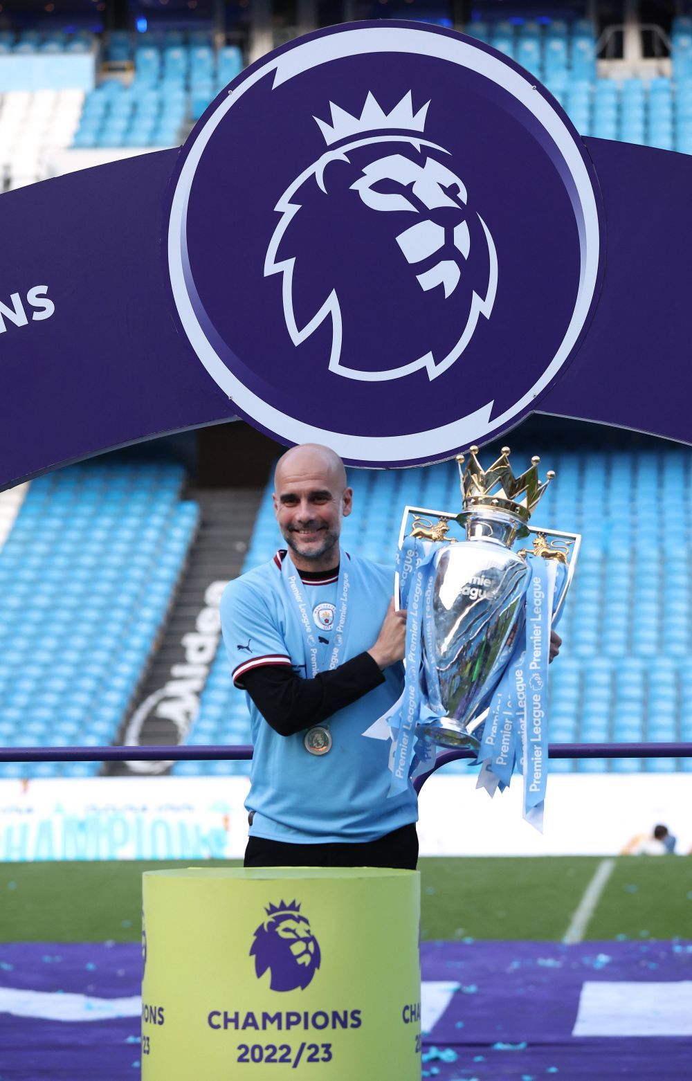 Manchester City a sărbătorit titlul de campioană în Premier League cu o victorie cu Chelsea!_13