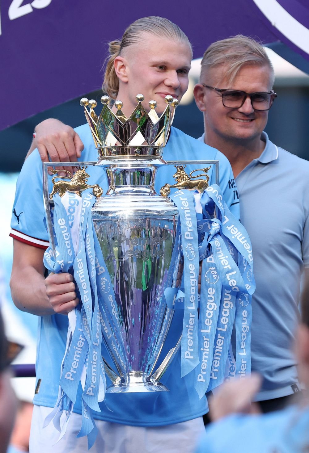 Manchester City a sărbătorit titlul de campioană în Premier League cu o victorie cu Chelsea!_14