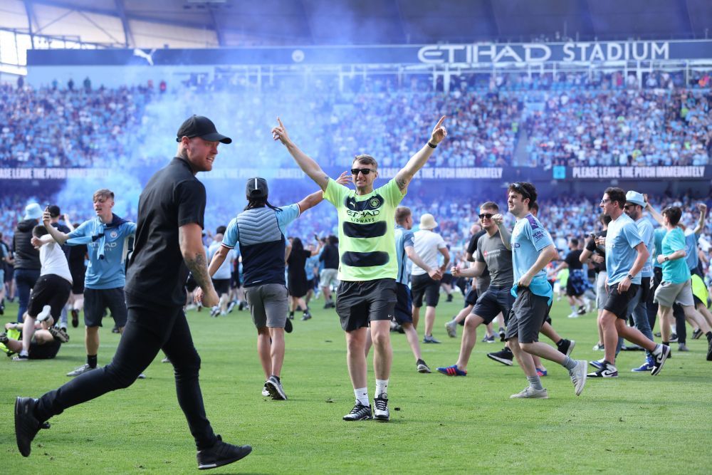 Manchester City a sărbătorit titlul de campioană în Premier League cu o victorie cu Chelsea!_17