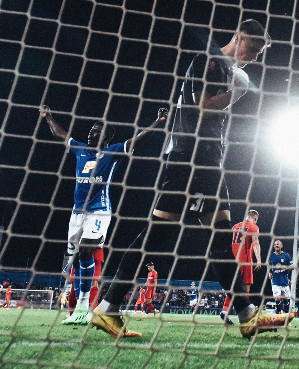 Constănțenii au egalat FC Argeș la numărul de titluri! Clubul lui Hagi, încă departe de performanțele reușite de Venus și Chinezul_2