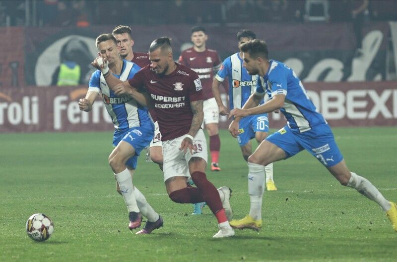 Rapid - Universitatea Craiova 2-3 | Îi bătură-n zece! Oltenii, victorioși la ultimul meci în Giulești al echipei lui Mutu! Cum arată clasamentul _1