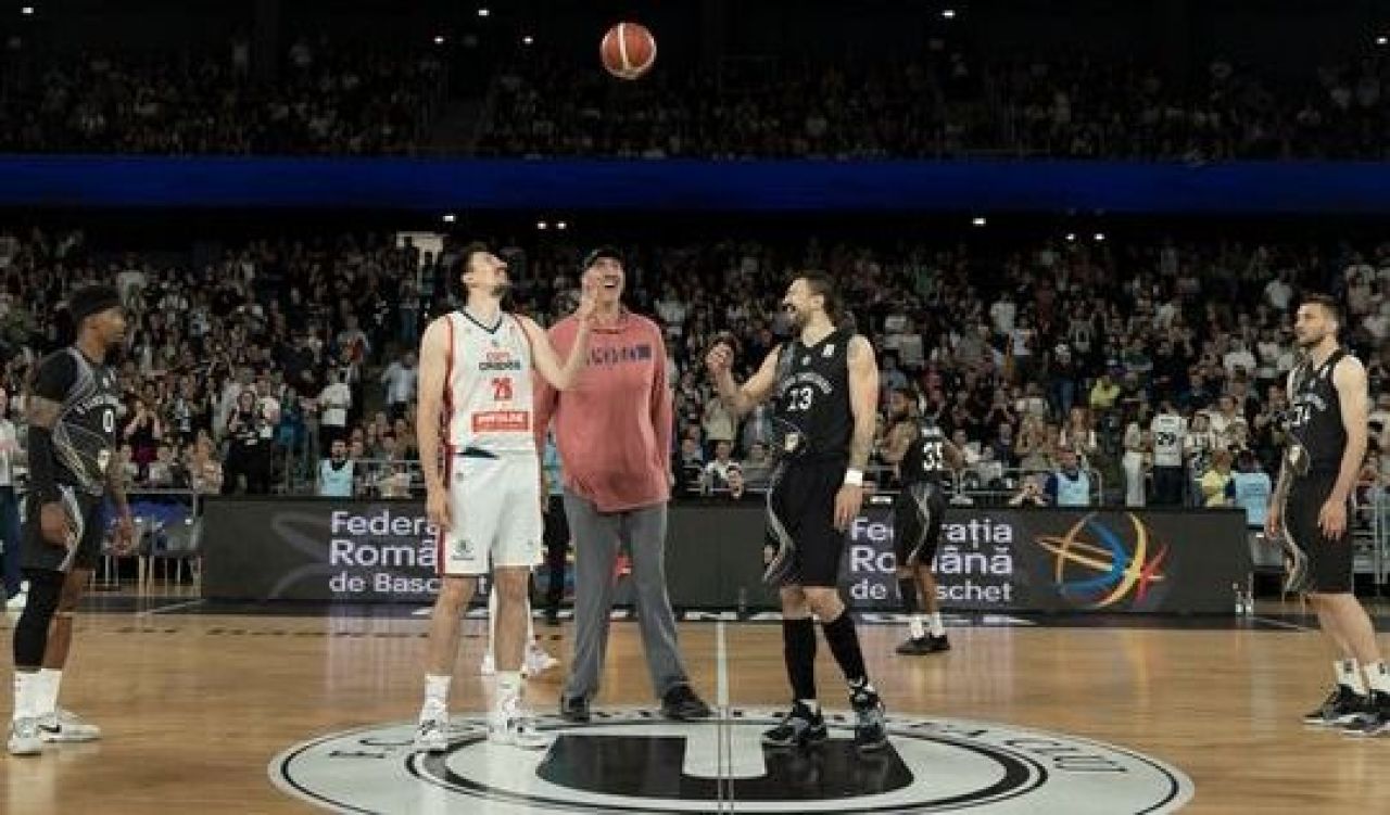 Sub privirile marelui Ghiță Mureșan, U-BT Cluj a egalat-o la general pe CSM Oradea în finala campionatului + record de asistență!_3