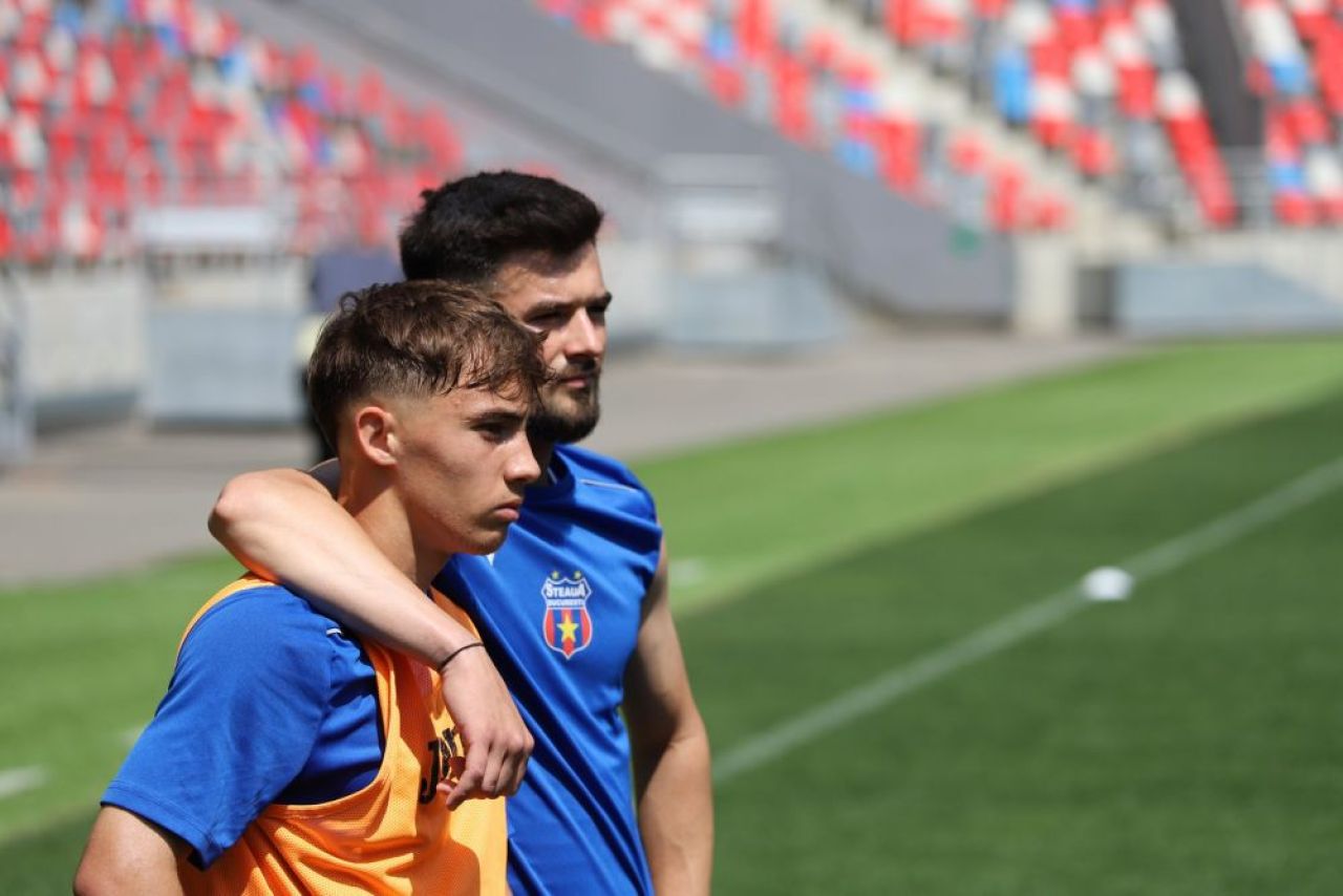 Steaua este peste FCSB! Echipa de fotbal din Ghencea care luptă pentru eventul campionat - cupă_18