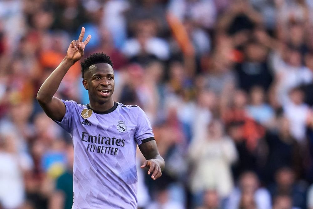 Roberto Carlos nu s-a mai abținut! Reacția starului brazilian în urma scandalului în care este implicat Vinicius Jr_3