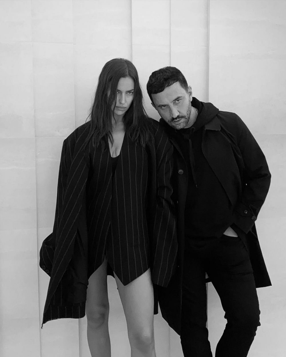 Și-a uitat hainele acasă?! Irina Shayk, aproape dezbrăcată pe covorul roșu la Cannes! Cum a apărut _60