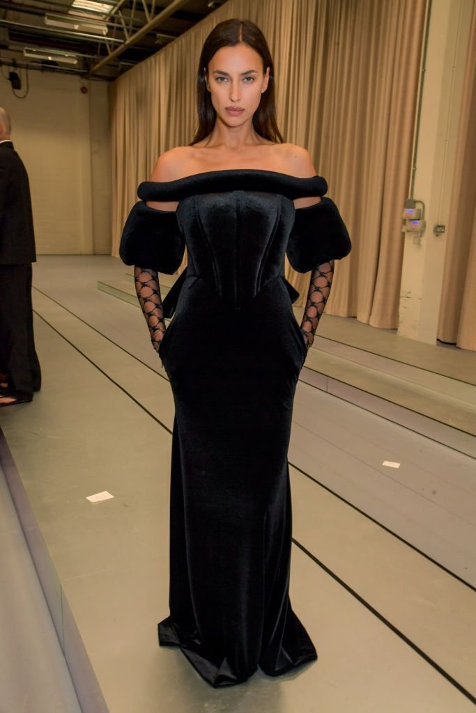 Și-a uitat hainele acasă?! Irina Shayk, aproape dezbrăcată pe covorul roșu la Cannes! Cum a apărut _91