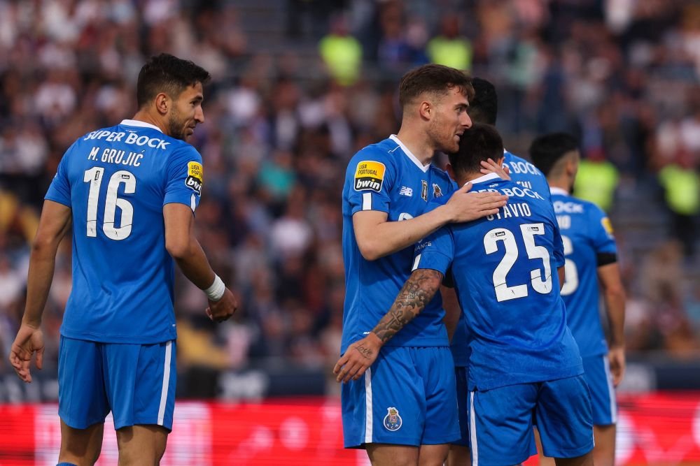 Non-sens în campionatul care în acest sezon a dat două echipe în optimile UCL: 14 formații din 18 au golaveraj negativ_6