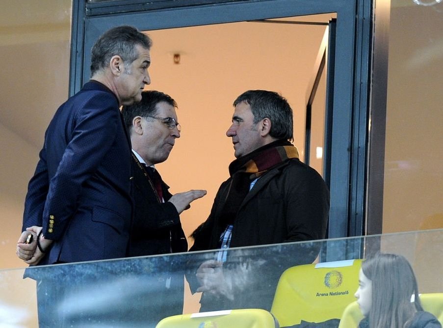 Discuția dintre Gigi Becali și Gică Hagi după ce Farul a c&acirc;știgat titlul &icirc;n fața FCSB-ului: &bdquo;Băi, nu știu cum faci! Mi-e frică!&rdquo;