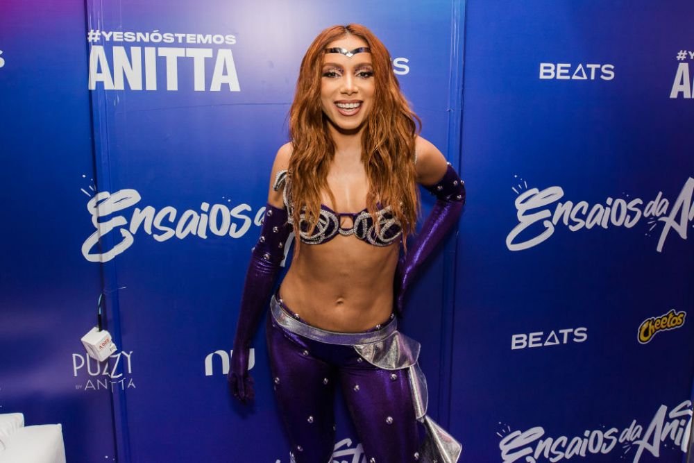 Cea mai sexy braziliancă promite show în finala UEFA Champions League! Prietena lui Maluma și Vinicius cântă în deschidere _32