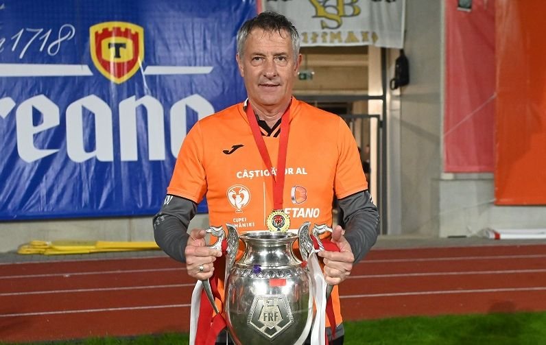 &bdquo;Urmează o despărțire de club?&rdquo; Răspunsul lui Cristiano Bergodi, după ce a adus Cupa Rom&acirc;niei la Sf&acirc;ntu Gheorghe