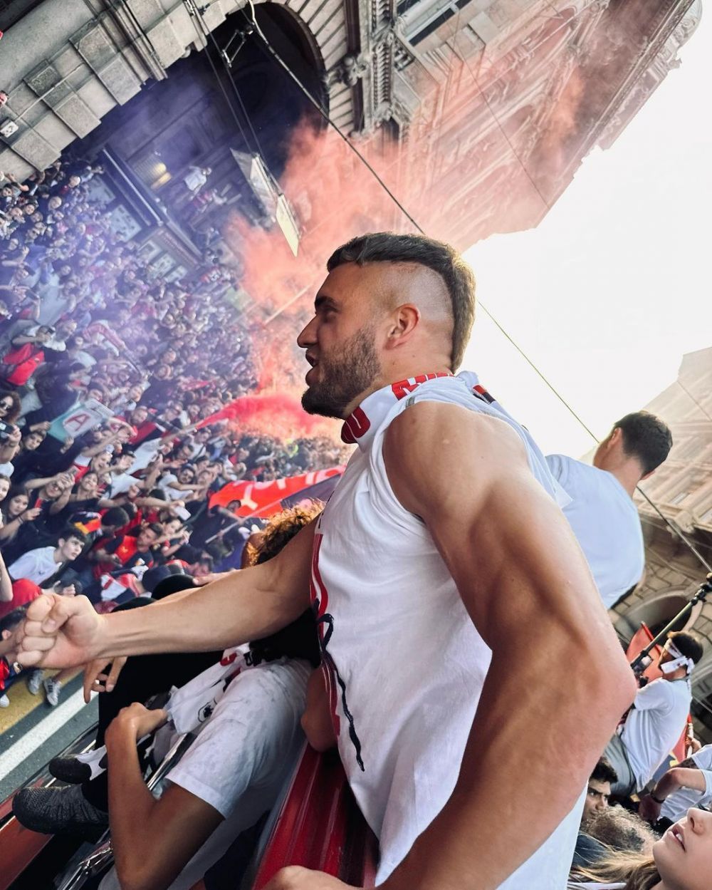 „De ce să mă întorc?” George Pușcaș exclude o revenire în România după ce a promovat cu Genoa în Serie A _5