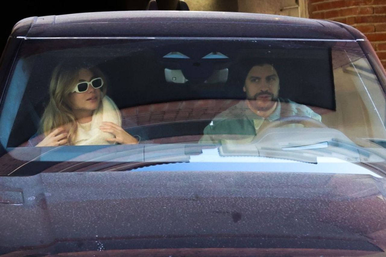 Pe asta nu a făcut-o nici cu Shakira! Pique, gata să facă pasul cel mare alături de Clara Chia?! Cum a fost surprins în Barcelona _6