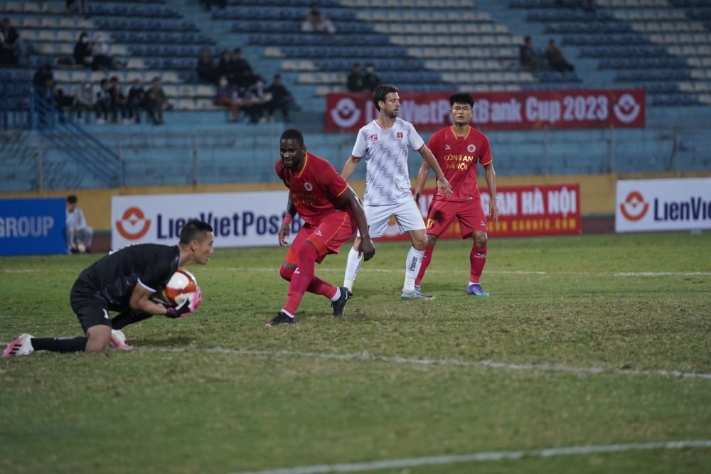 Deși a jucat un singur meci tot sezonul, fostul atacant de la FCSB este în continuare în topul golgheterilor!_4