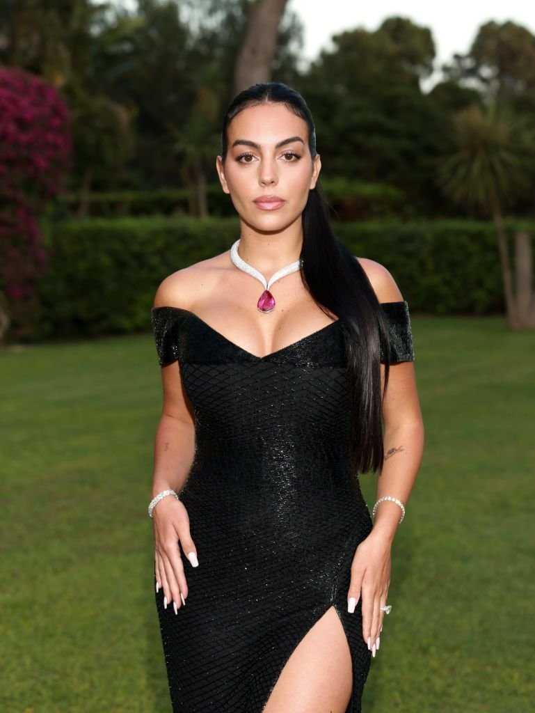 Colierul de peste un milion de euro, purtat de Georgina Rodriguez! Partenera lui Cristiano Ronaldo a apărut așa la eveniment_6