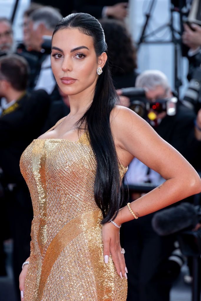 Colierul de peste un milion de euro, purtat de Georgina Rodriguez! Partenera lui Cristiano Ronaldo a apărut așa la eveniment_22