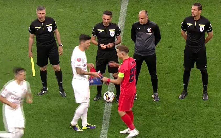 FCSB - Rapid 1-5! Au vrut să-i dea șah „Regelui”, dar și-au luat mat de la Rapid. „Roș-albaștrii” încheie sezonul în genunchi_3