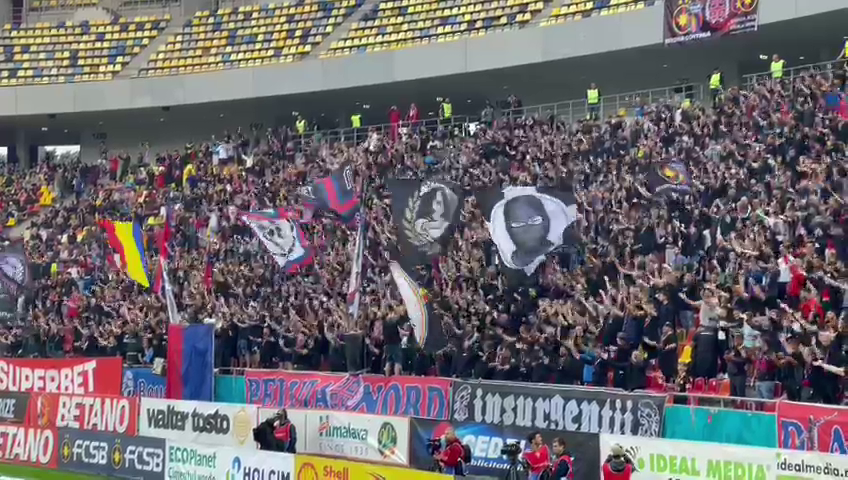 Atmosferă nebună la FCSB - Rapid! Galeria giuleștenilor i-a ironizat pe „roș-albaștri” cu o coregrafie inedită_16
