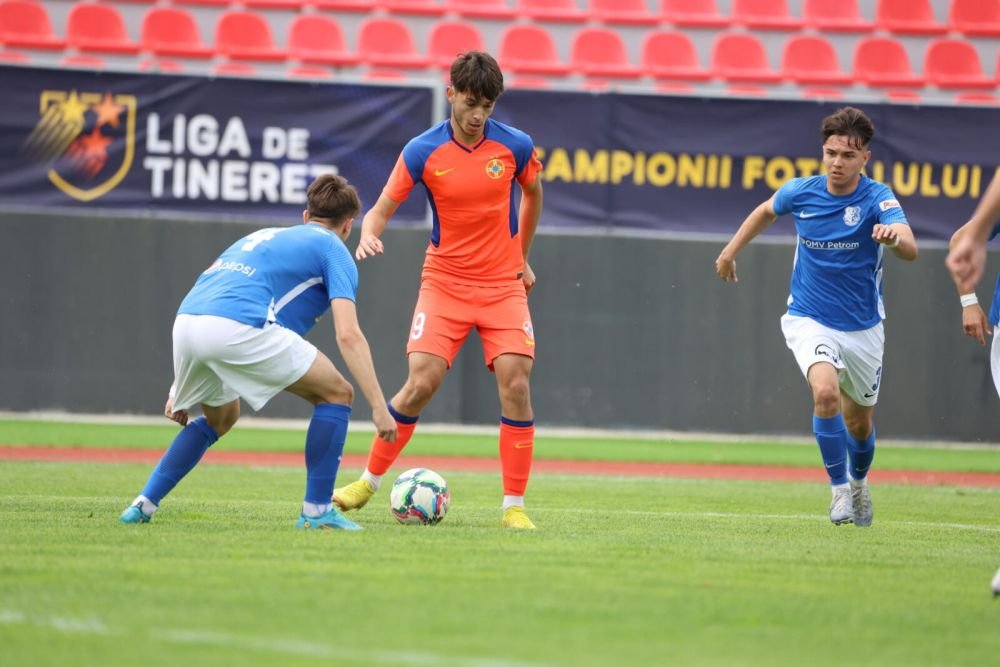 FCSB a demolat-o pe Farul Constanța în finala Ligii de Tineret! Goluri fără număr, ultimele 3 marcate în 3 minute_2