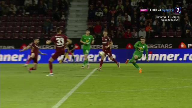 Mamma-mia, Louis! Munteanu a țintit vinclul porții și a înscris un gol de generic în CFR - Farul_21