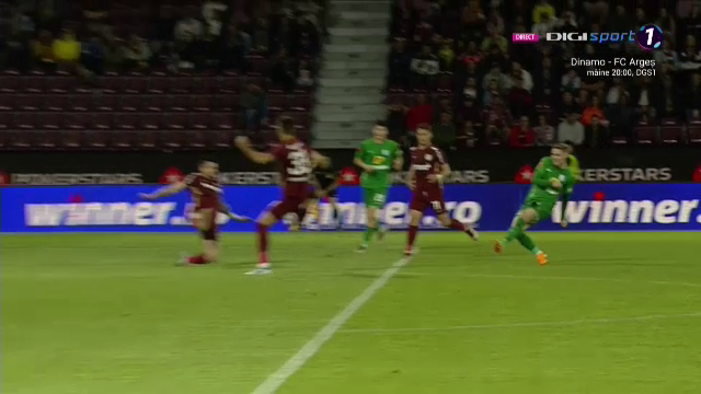 Mamma-mia, Louis! Munteanu a țintit vinclul porții și a înscris un gol de generic în CFR - Farul_22