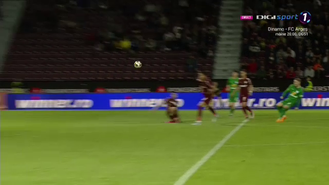 Mamma-mia, Louis! Munteanu a țintit vinclul porții și a înscris un gol de generic în CFR - Farul_23