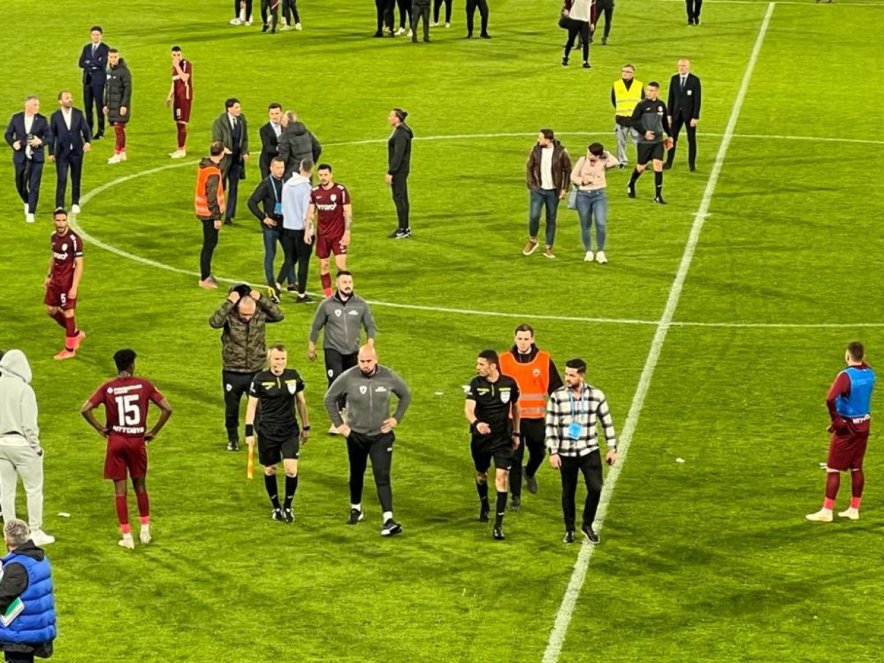 Dan Petrescu, OUT de la CFR Cluj?